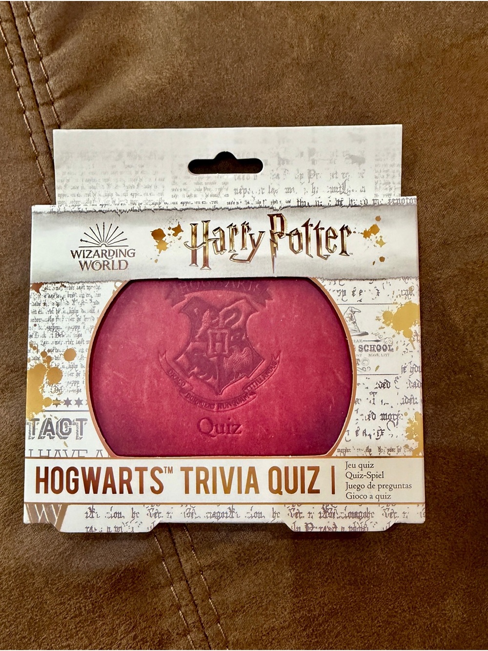 Paladone Wizarding World Harry Potter Hogwarts Trivia Quiz (new)